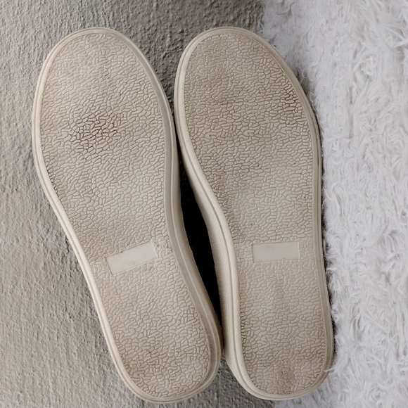 Madden Girl Laney Green Satin Fabric No Lace Low Top Slip On Platform Sn… - Picture 7 of 14